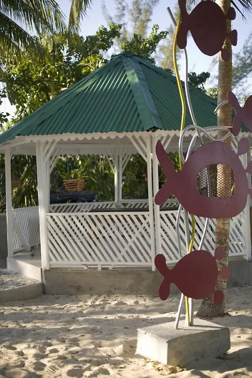 Whistling Bird Hotel Negril
